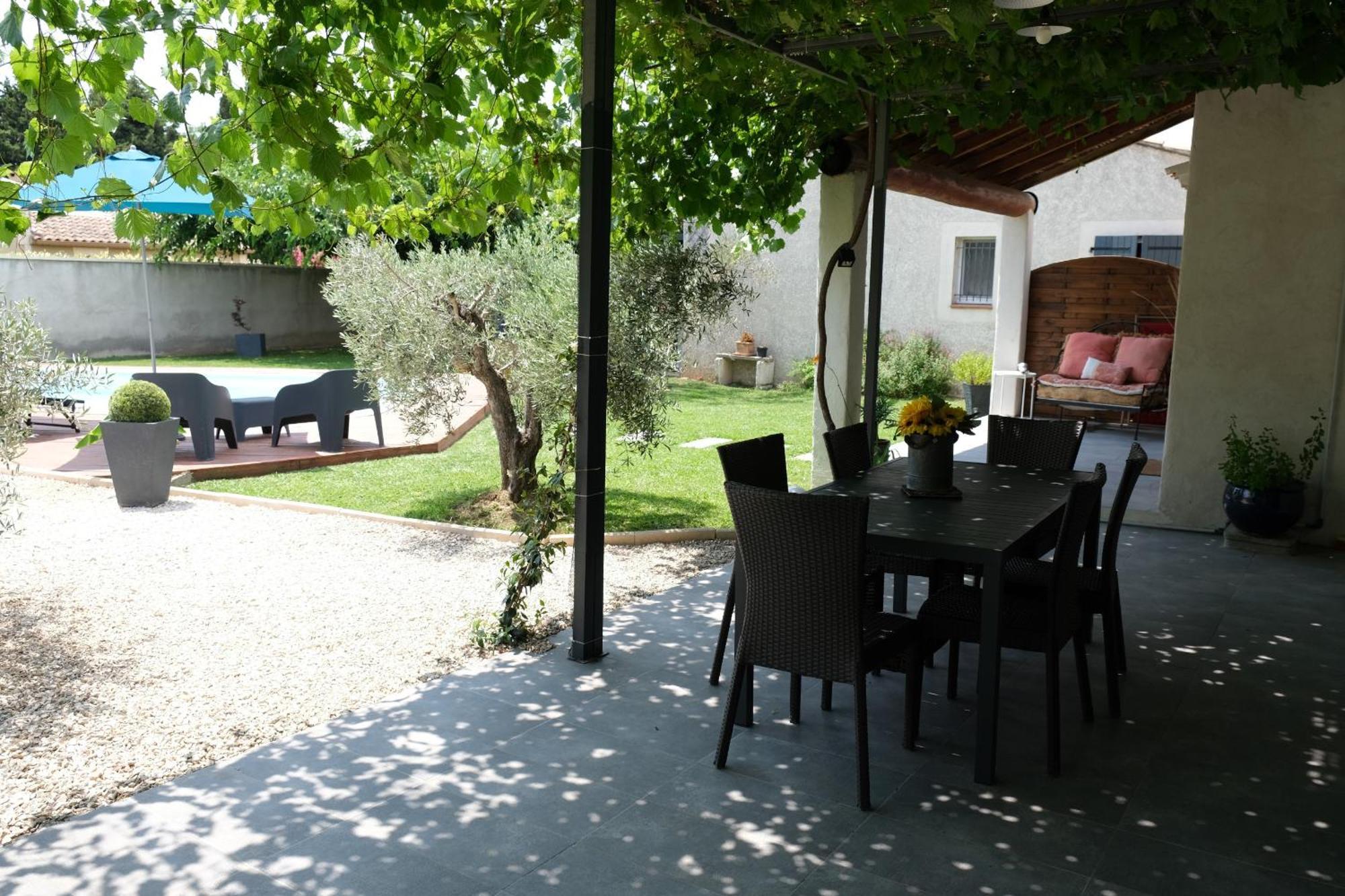 Very Pleasant House With Swimming Pool In Mouries, Near Les Baux De Provence In The Alpilles - 6 People别墅 外观 照片